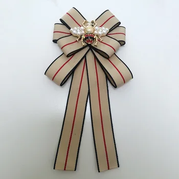 De lux Pearl Stras de Albine Panglică Broșe pentru Femei de Moda Fete Dungi Tesatura Guler pentru Papion Cravată Pin Haine Accesorii