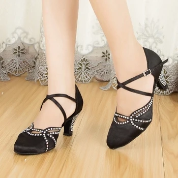 Clar Vânzare latină Dans Pantofi pentru Femei din Satin Stras Pantofi de Bal Moderne, Personalizate cu toc de Dans latino